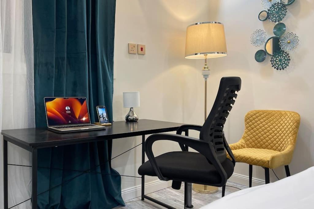 71 Al Quds Business 1bd شقة *